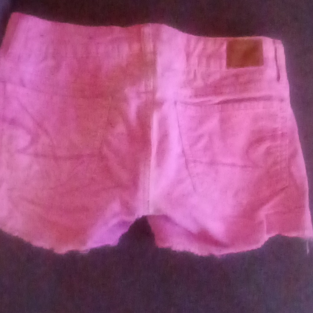 Pink American eagle shorts